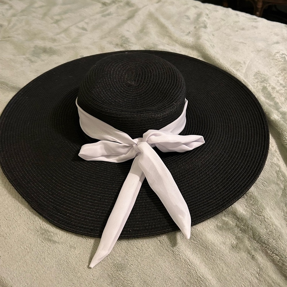 Sun hat